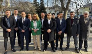 „Антикорупционен блок“ предвижда финансови награди за хора, които дават сигнали за корумпирани колеги в администрацията