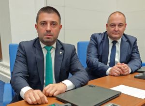 „Възраждане“: Водният сектор е пред системна криза – загуби до 85% и риск за цели региони