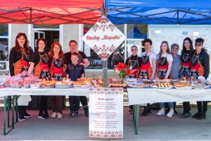 Кости събра традиции, вкусове и музика на третия „Пролетен фестивал“