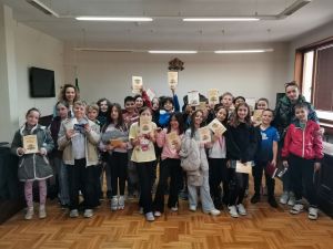 Урок по правосъдие за четвъртокласниците от СУ „Иван Вазов“