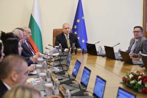Правителството въвежда почти пълна забрана на рекламата на хазарт